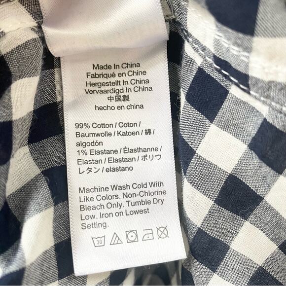 J. Crew Classic-fit Shirt Petite in Crinkle Gingham Navy Women's 00P AW252 $79 - Picture 8 of 8